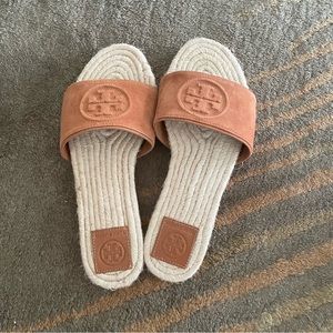 - Tory Burch 7.5 slides.
